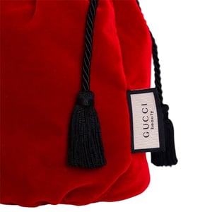 gucci.i32370-kIQkUQF-w708-h708-f1-l1-n1-c0-q99-r1-1